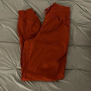 Lululemon dance studio jogger